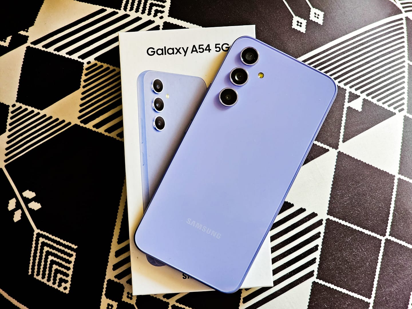 Samsung Galaxy A54 5G Kenya